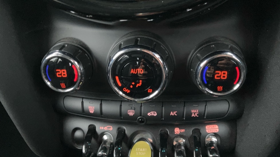 Used MINI Hatch 2021 for sale - 76874722: Photo 32