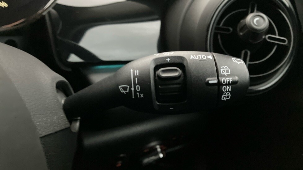 Used MINI Hatch 2021 for sale - 76874722: Photo 41