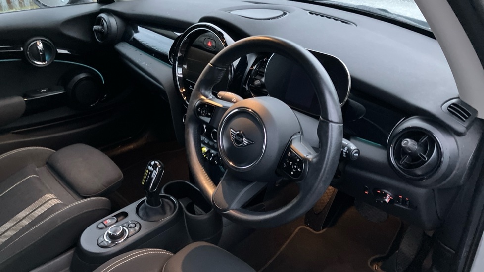 Used MINI Hatch 2021 for sale - 76874722: Photo 6