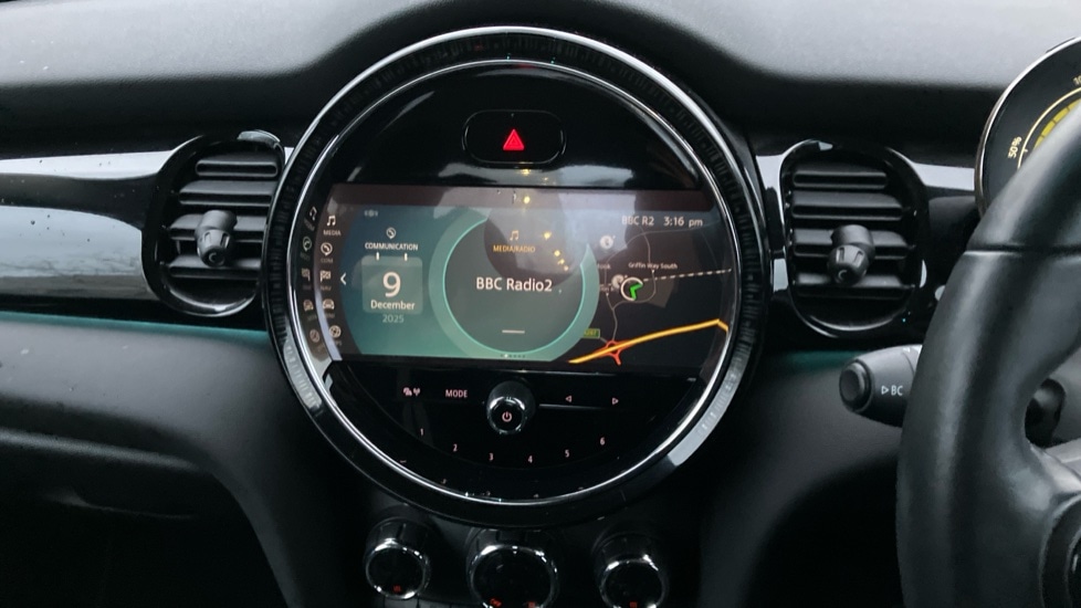 Used MINI Hatch 2021 for sale - 76874722: Photo 8