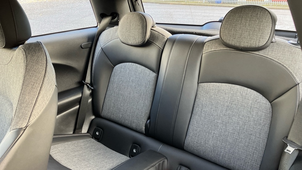 Used MINI Hatch 2022 for sale - 76872178: Photo 12