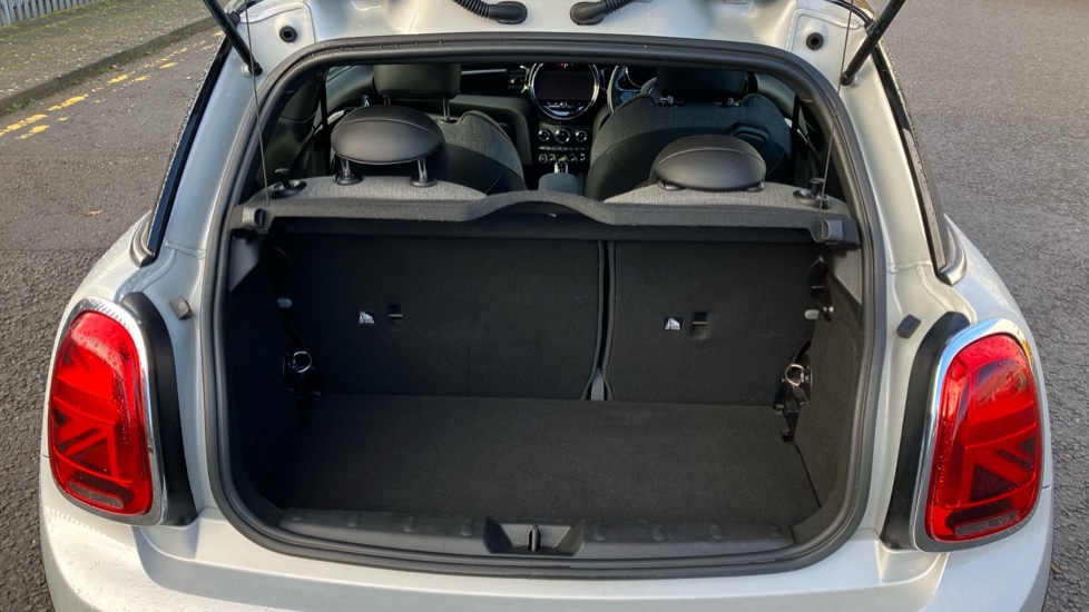 Used MINI Hatch 2022 for sale - 76872178: Photo 13