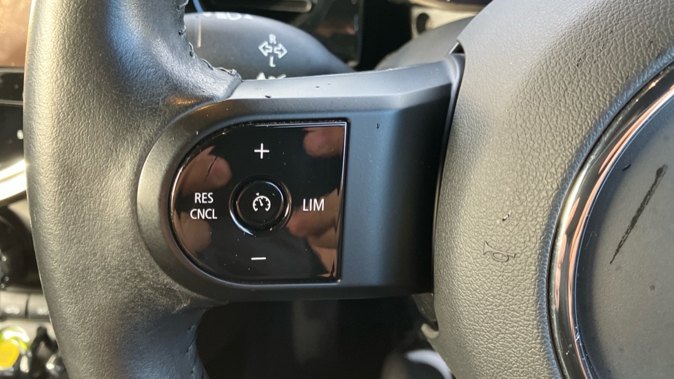 Used MINI Hatch 2022 for sale - 76872178: Photo 17