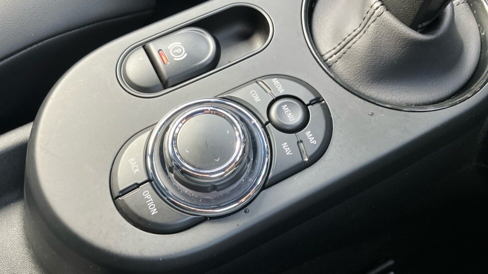 Used MINI Hatch 2022 for sale - 76872178: Photo 19