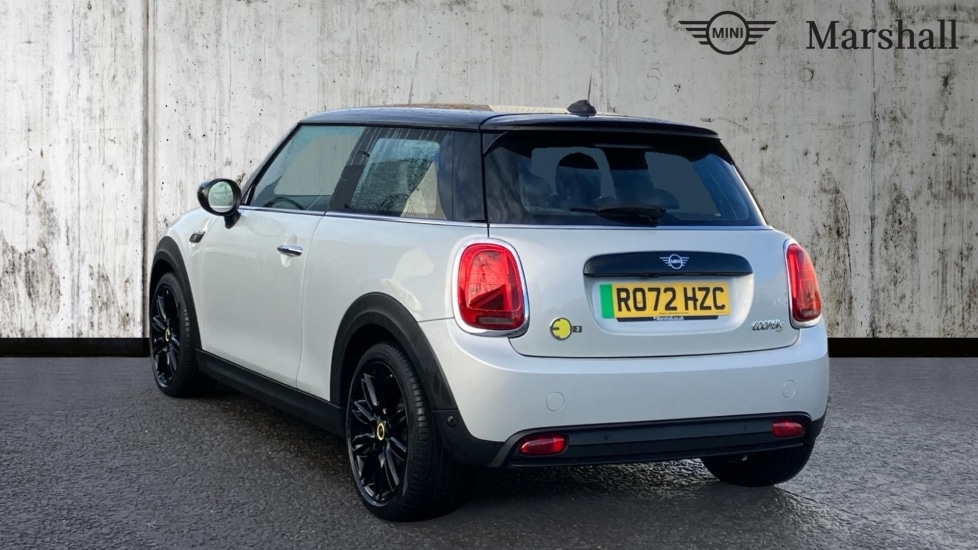 Used MINI Hatch 2022 for sale - 76872178: Photo 2