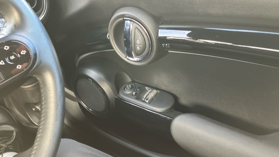 Used MINI Hatch 2022 for sale - 76872178: Photo 20