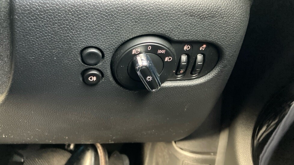 Used MINI Hatch 2022 for sale - 76872178: Photo 44