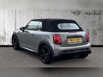 Used MINI Convertible 2022 for sale - 75472000: Photo