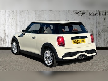Used MINI Hatch 2022 for sale - 75894789: Photo