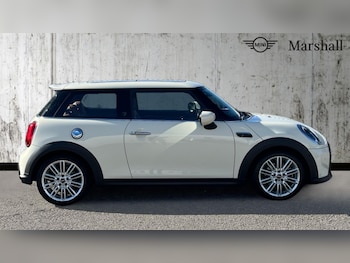 Used MINI Hatch 2022 for sale - 75894789: Photo