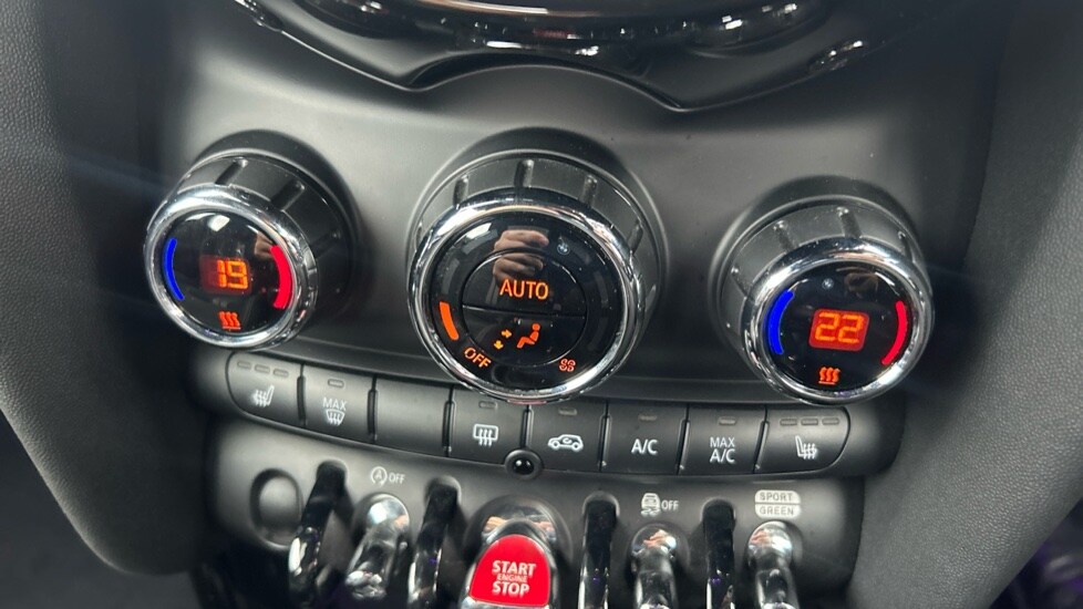 Used MINI Hatch 2020 for sale - 76873416: Photo 32