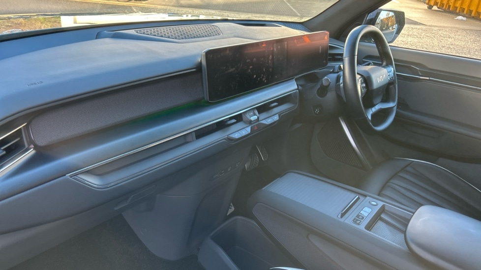 Used Kia EV9 2024 for sale - 76874660: Photo 10