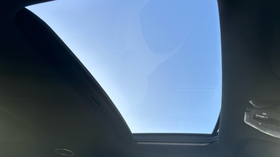 Used Kia EV9 2024 for sale - 76874660: Photo 31