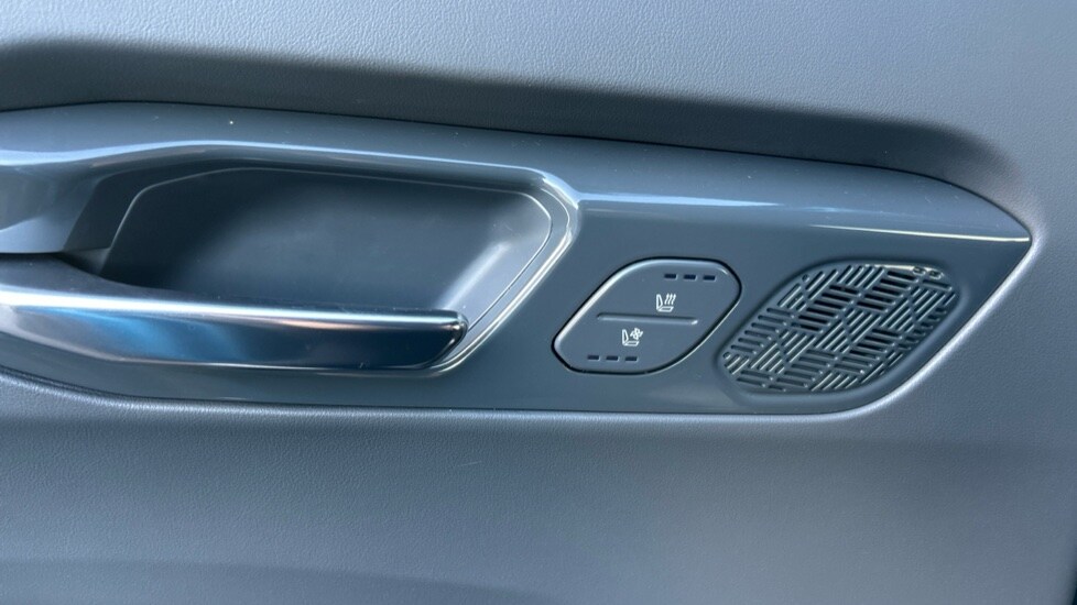 Used Kia EV9 2024 for sale - 76874660: Photo 34