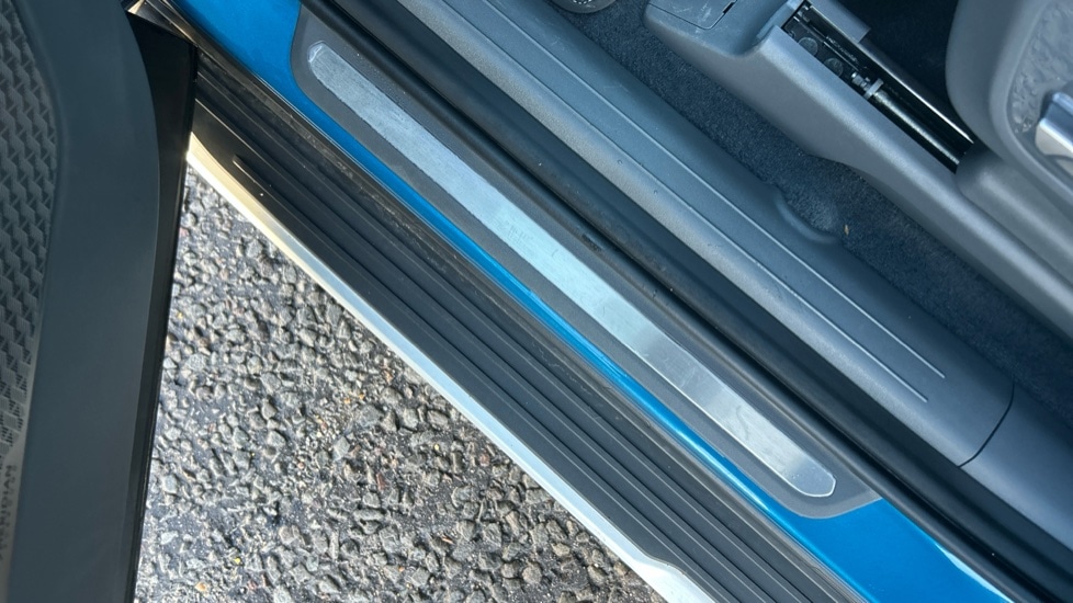 Used Kia EV9 2024 for sale - 76874660: Photo 37