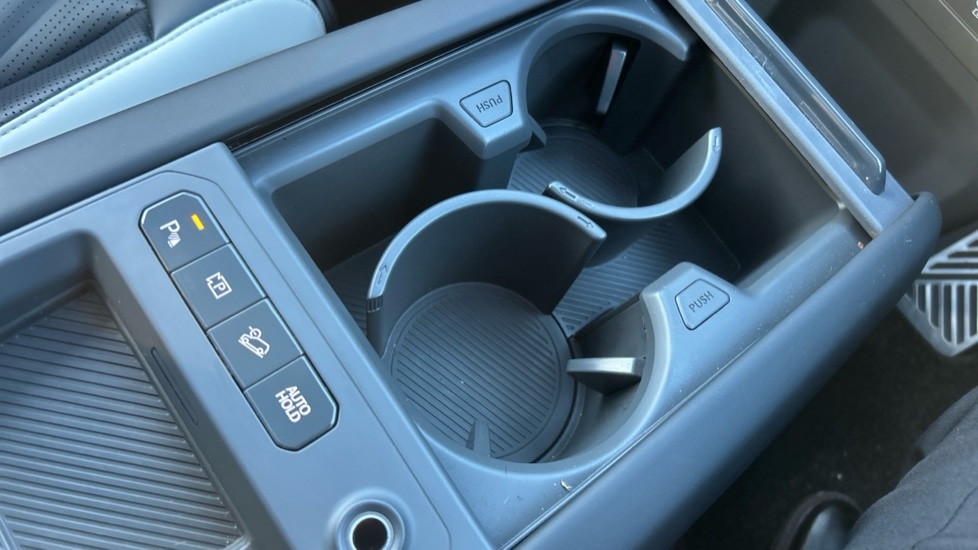 Used Kia EV9 2024 for sale - 76874660: Photo 44