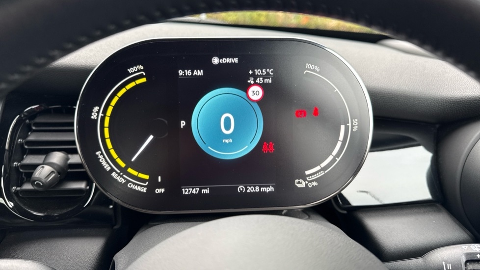 Used MINI Hatch 2022 for sale - 76870528: Photo 9