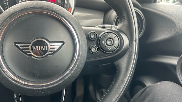 Used MINI Hatch 2018 for sale - 76254949: Photo 18