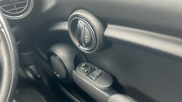 Used MINI Hatch 2018 for sale - 76254949: Photo 20