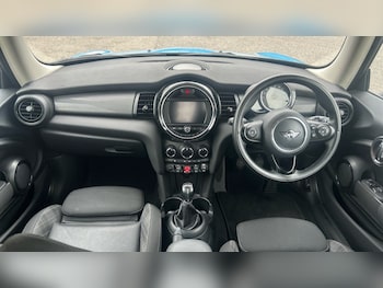 Used MINI Hatch 2018 for sale - 76254949: Photo 4