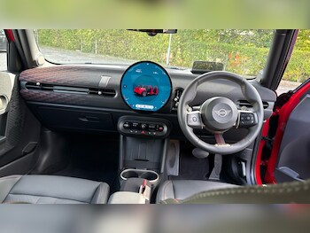 Used MINI Cooper 2024 for sale - 76033875: Photo
