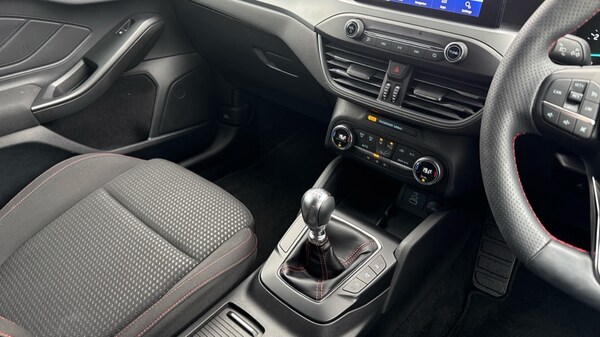 Used Ford Focus 2022 for sale - 76183901: Photo 37