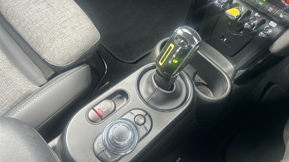 Used MINI Hatch 2022 for sale - 76804015: Photo 10