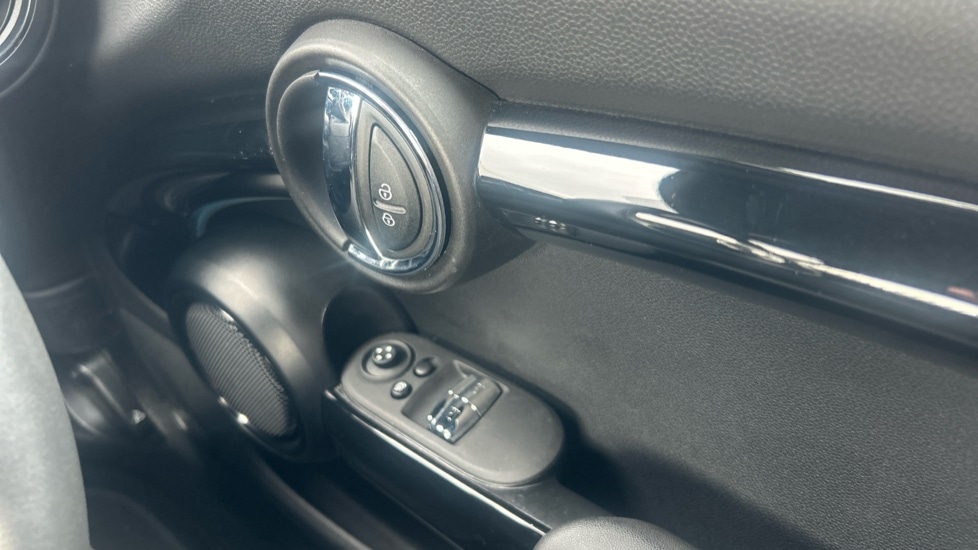 Used MINI Hatch 2022 for sale - 76804015: Photo 20