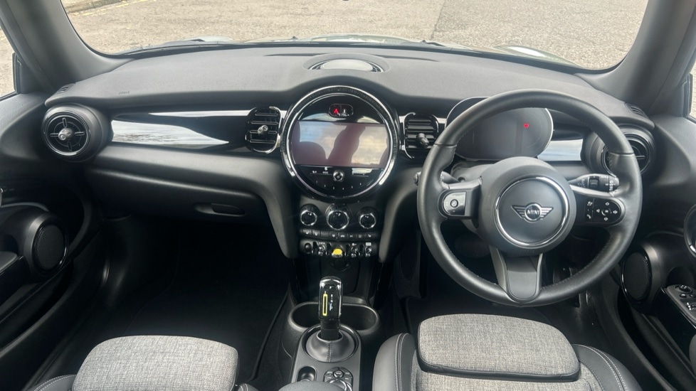 Used MINI Hatch 2022 for sale - 76804015: Photo 4