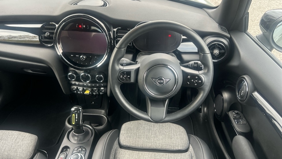 Used MINI Hatch 2022 for sale - 76804015: Photo 5