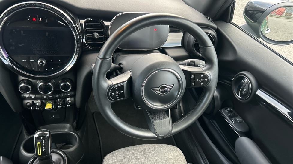 Used MINI Hatch 2023 for sale - 76872226: Photo 5