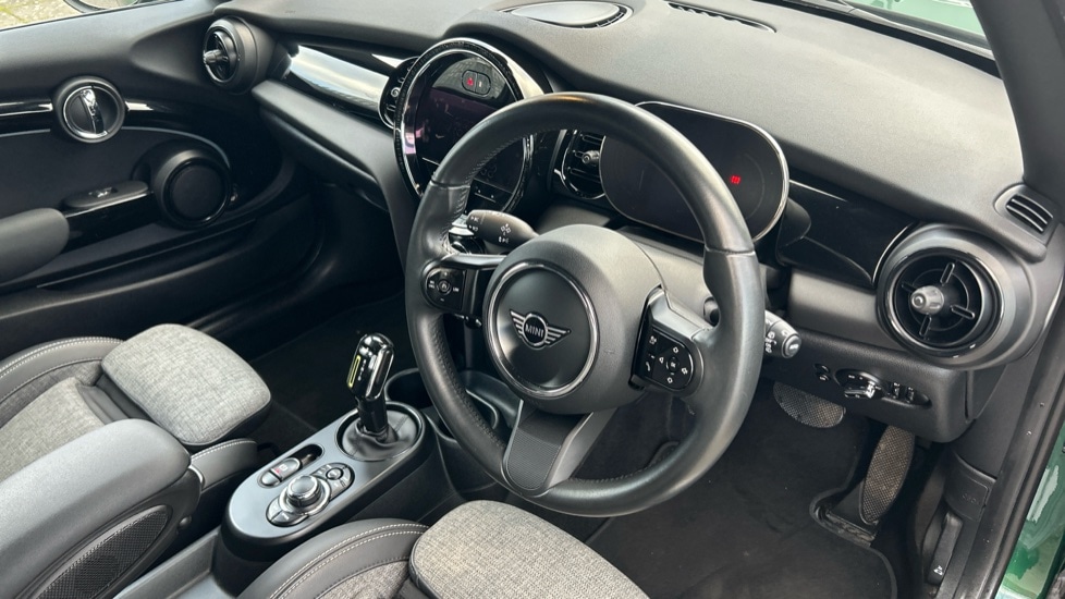 Used MINI Hatch 2023 for sale - 76872226: Photo 6