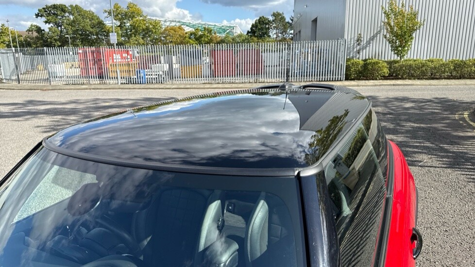 Used MINI Hatch 2022 for sale - 76540073: Photo 28