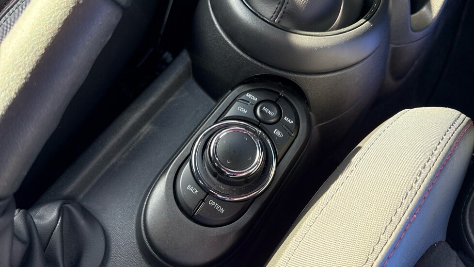 Used MINI Hatch 2022 for sale - 76540073: Photo 35