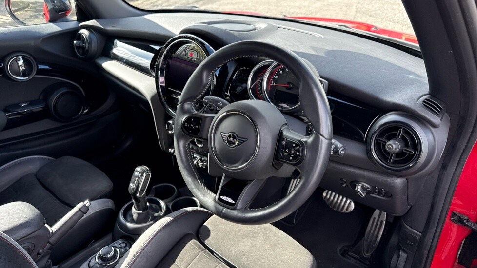 Used MINI Hatch 2022 for sale - 76540073: Photo 6