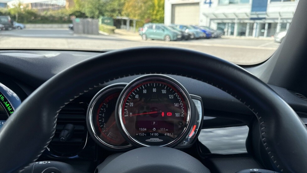 Used MINI Hatch 2022 for sale - 76540073: Photo 9