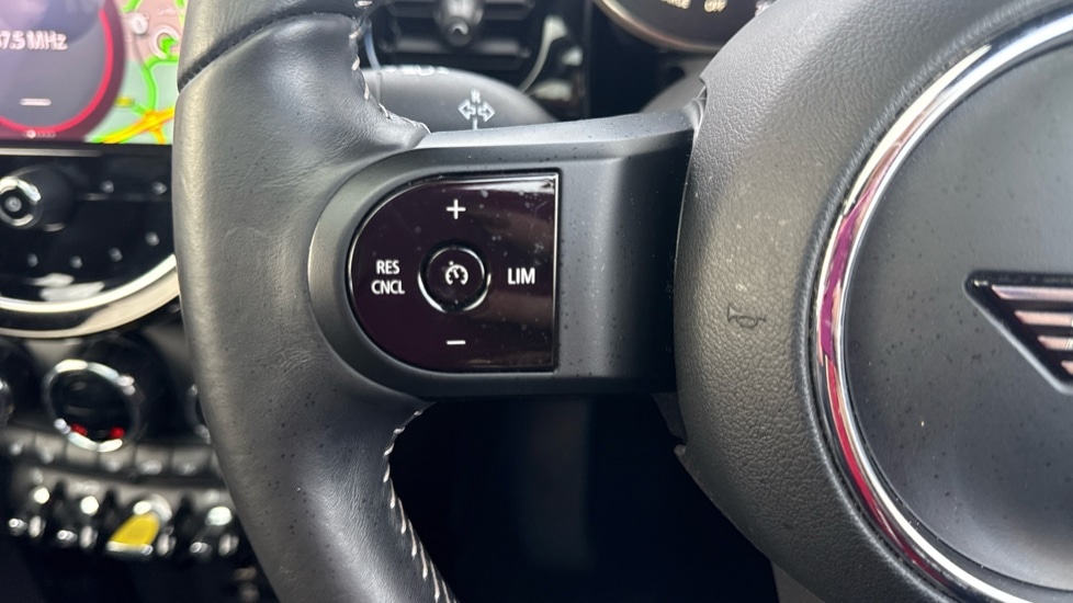 Used MINI Hatch 2024 for sale - 76921633: Photo 17