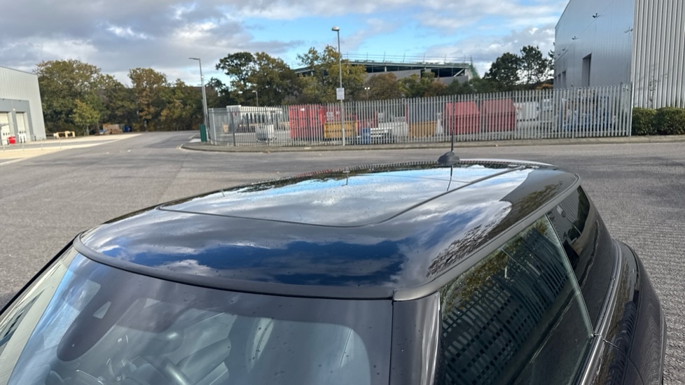 Used MINI Hatch 2024 for sale - 76921633: Photo 28