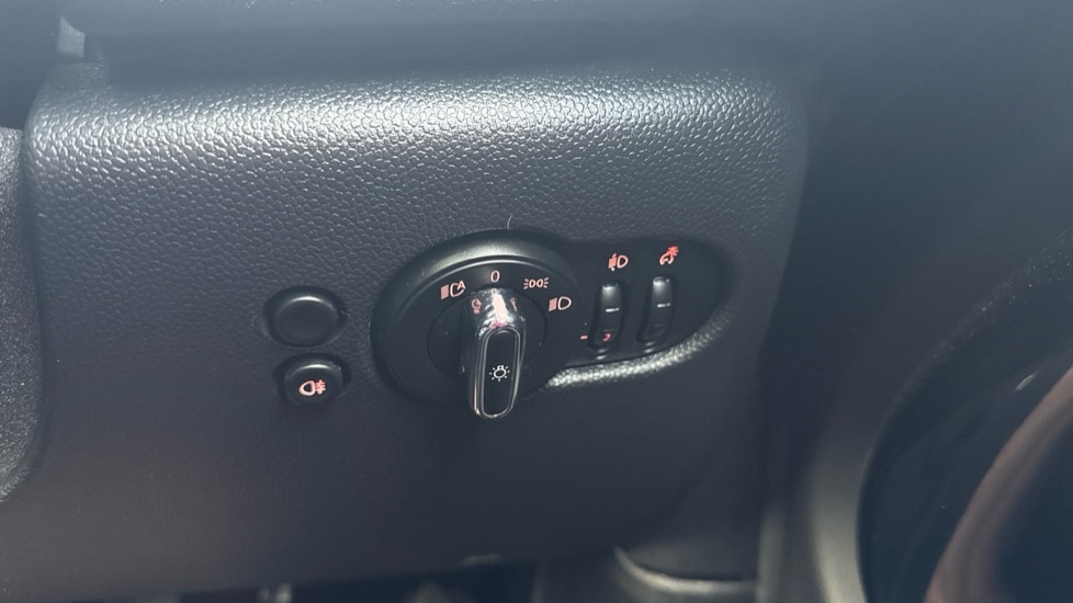 Used MINI Hatch 2024 for sale - 76921633: Photo 35