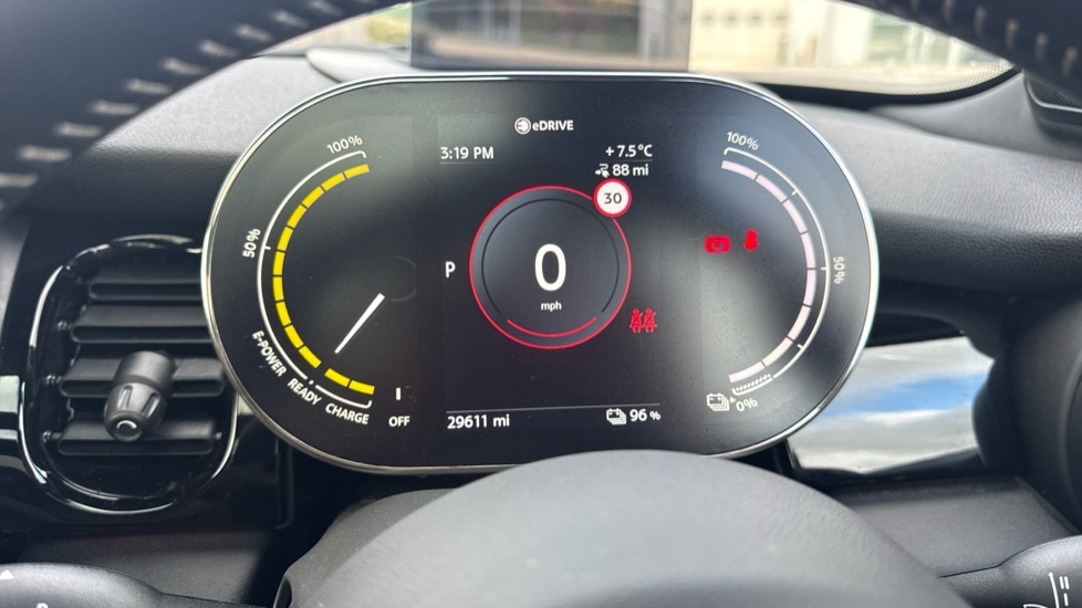 Used MINI Hatch 2024 for sale - 76921633: Photo 9