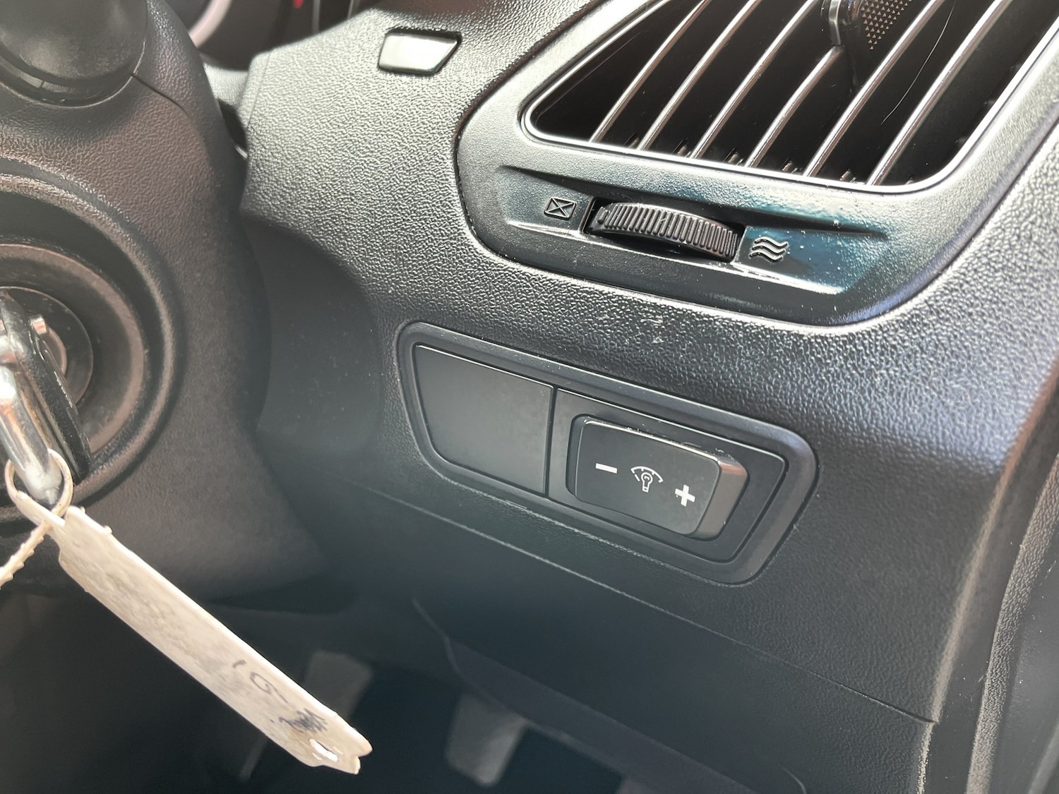 Used Hyundai Ix35 2014 for sale - 76605689: Photo 31