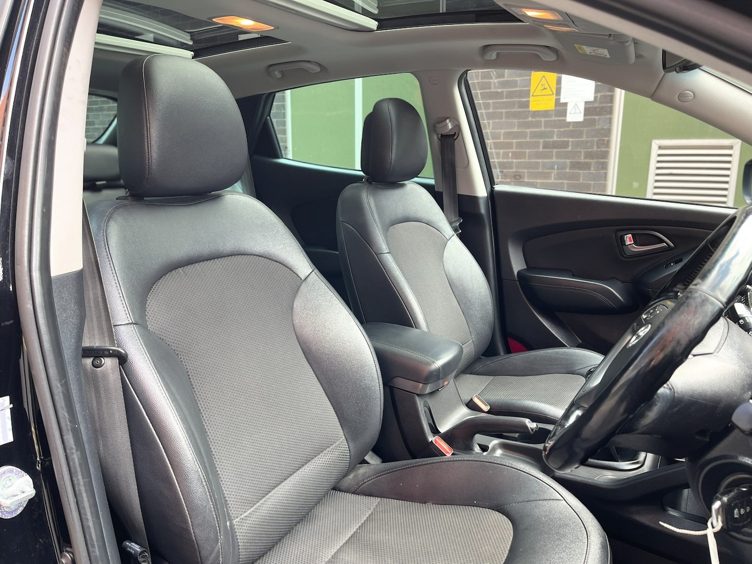 Used Hyundai Ix35 2014 for sale - 76605689: Photo 32