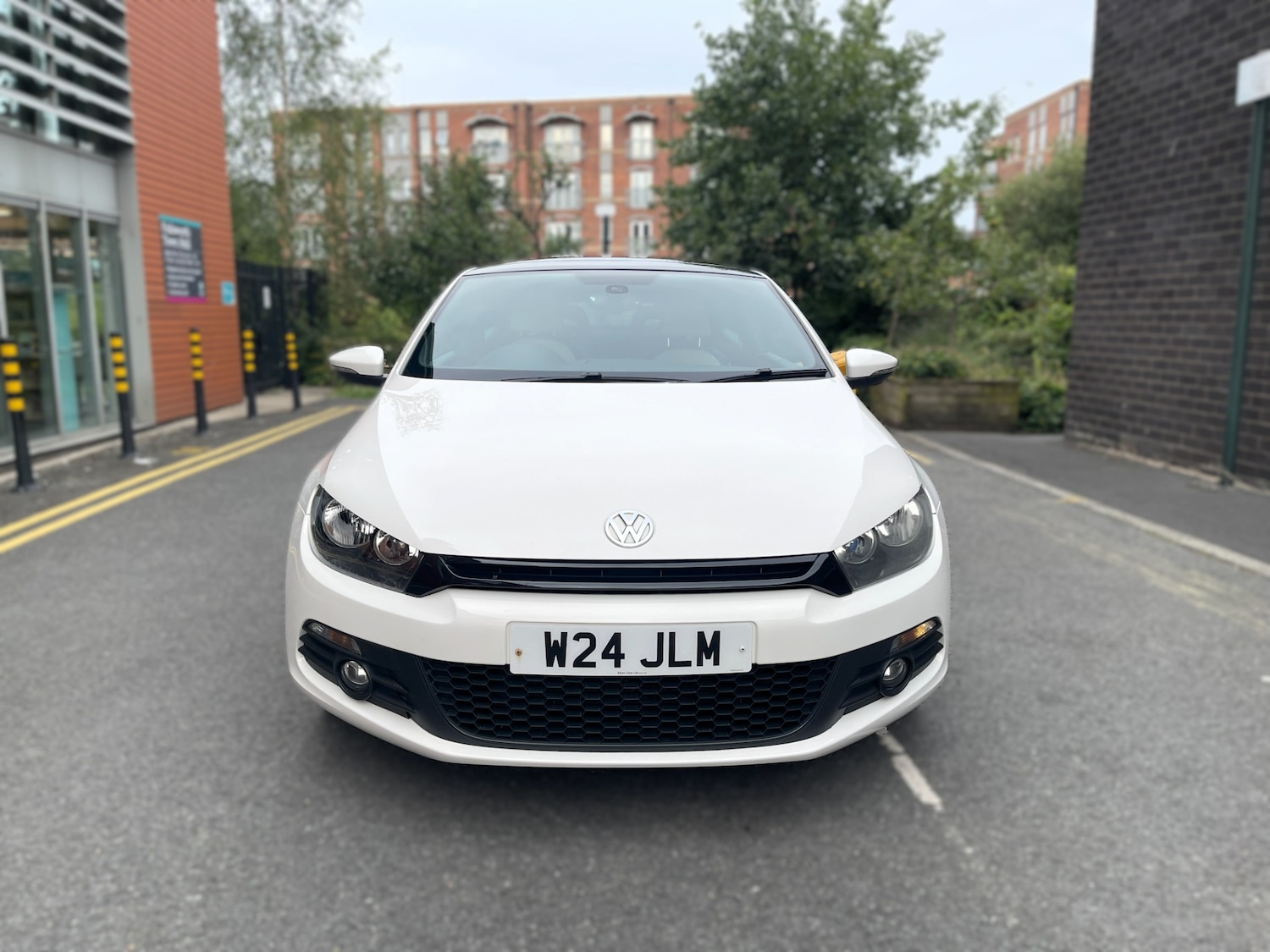 Used Volkswagen Scirocco 2011 for sale - 76170805: Photo 30