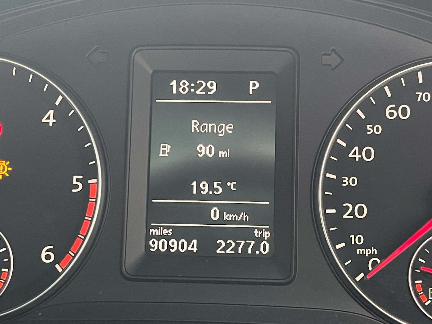 Used Volkswagen Scirocco 2011 for sale - 76170805: Photo 74