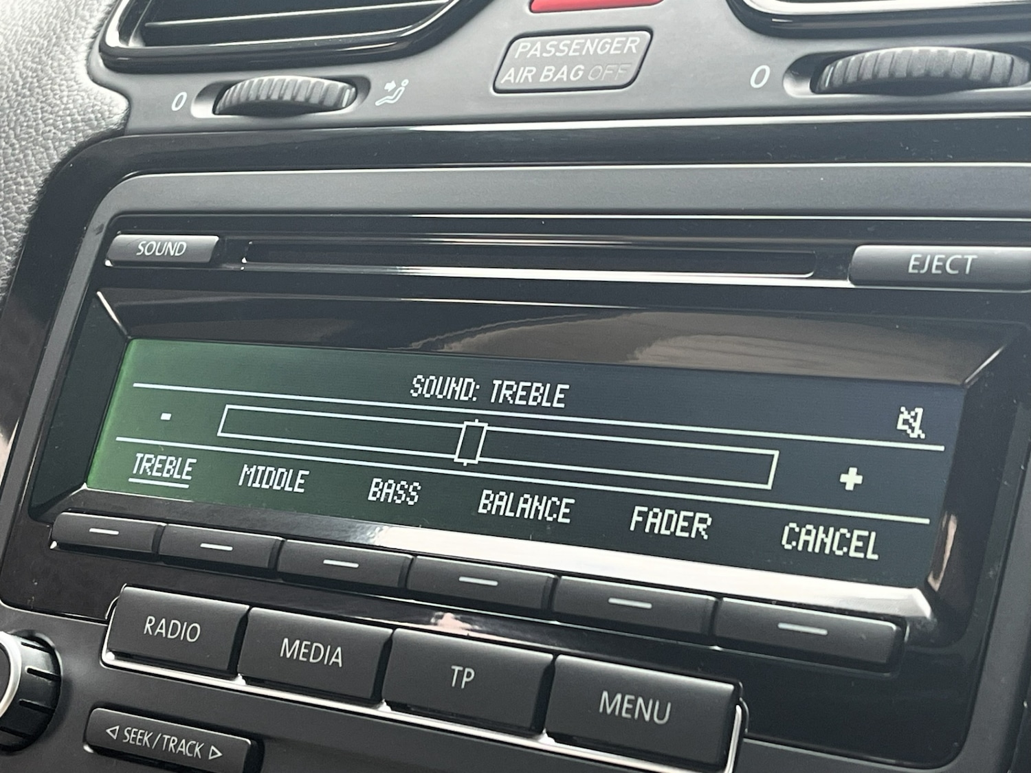 Used Volkswagen Scirocco 2011 for sale - 76170805: Photo 76