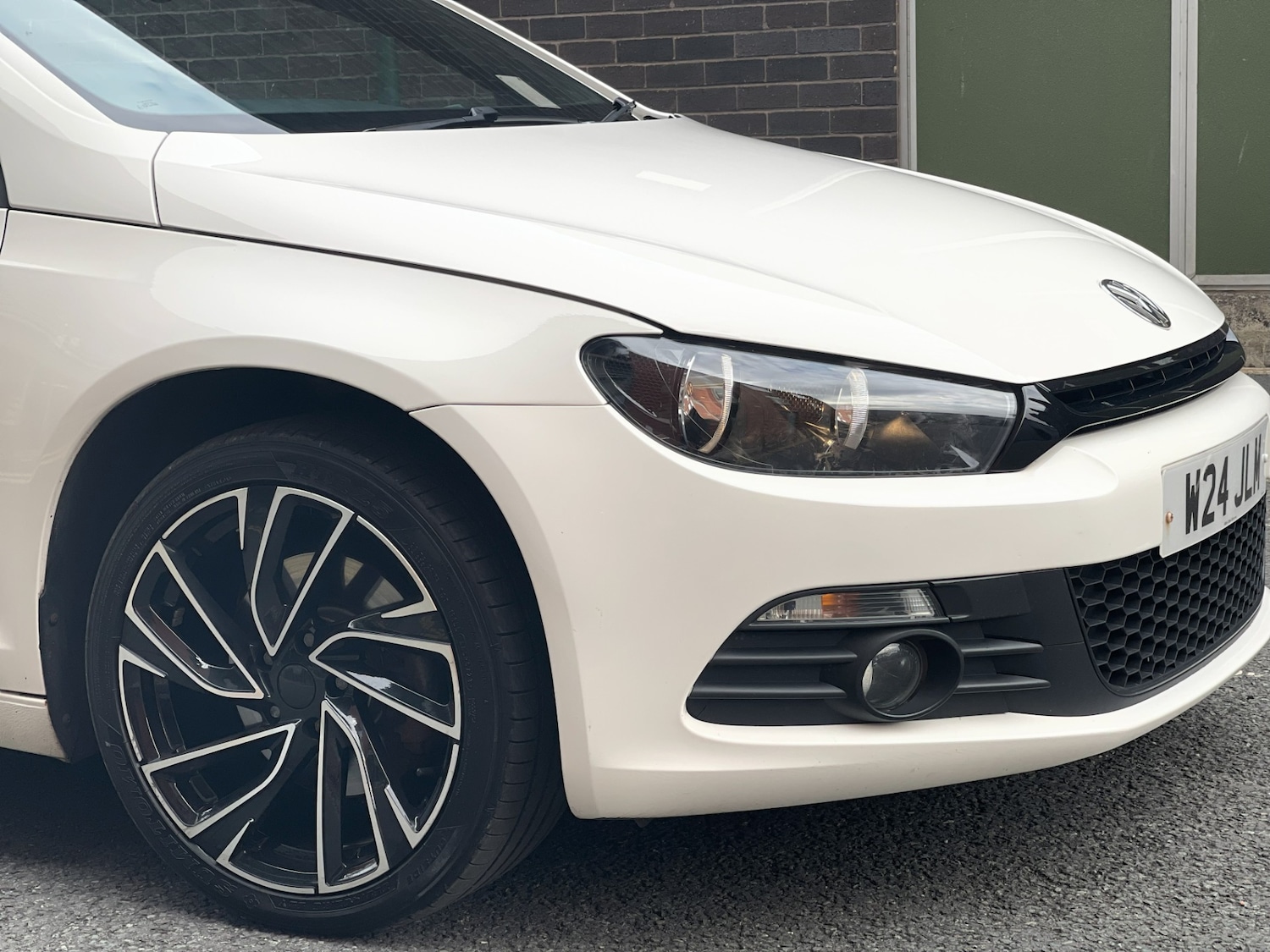 Used Volkswagen Scirocco 2011 for sale - 76170805: Photo 83