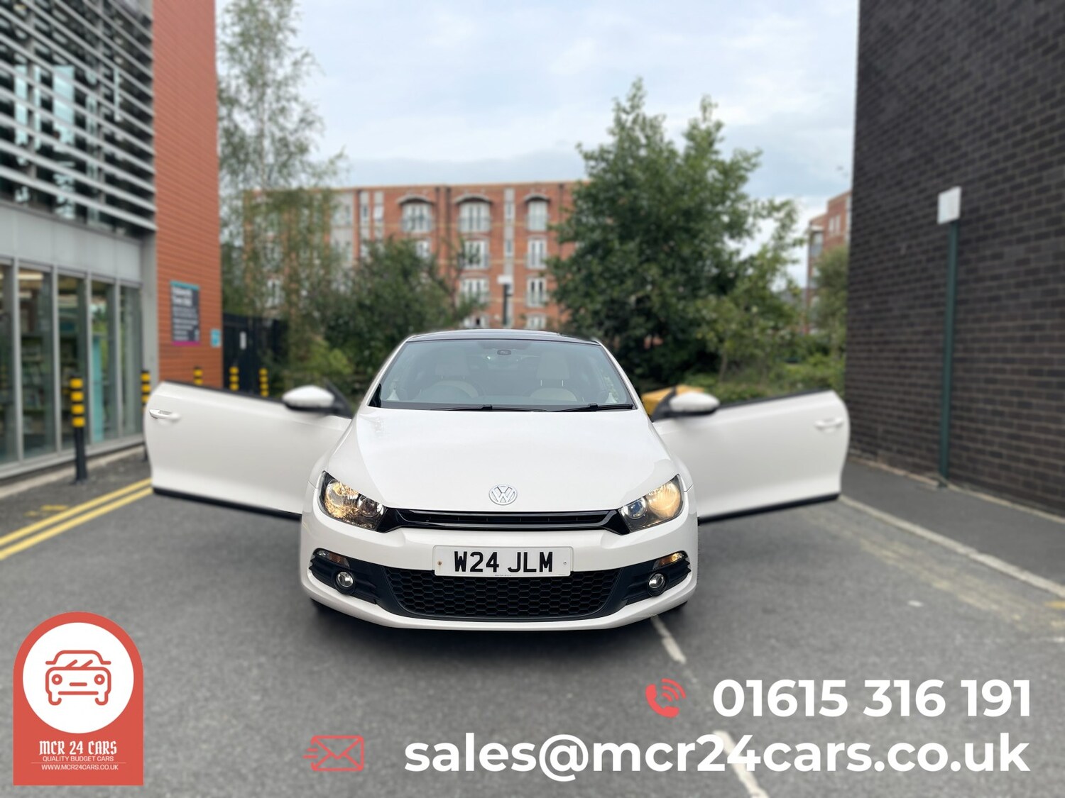 Used Volkswagen Scirocco 2011 for sale - 76605773: Photo 77