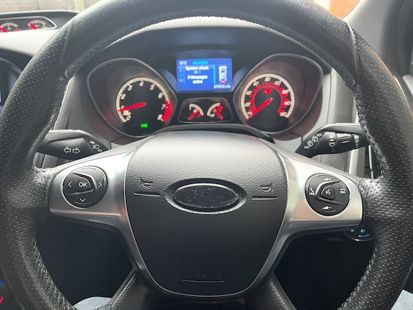 Used Ford Focus 2013 for sale - 75621076: Photo 15