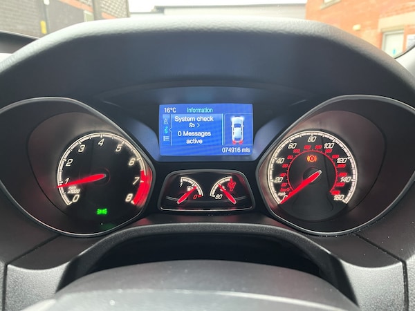 Used Ford Focus 2013 for sale - 75621076: Photo 17