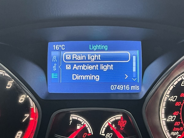 Used Ford Focus 2013 for sale - 75621076: Photo 24
